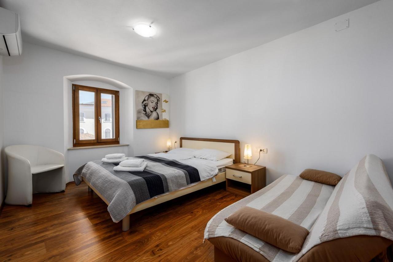 Apartments Dante Umag Ngoại thất bức ảnh