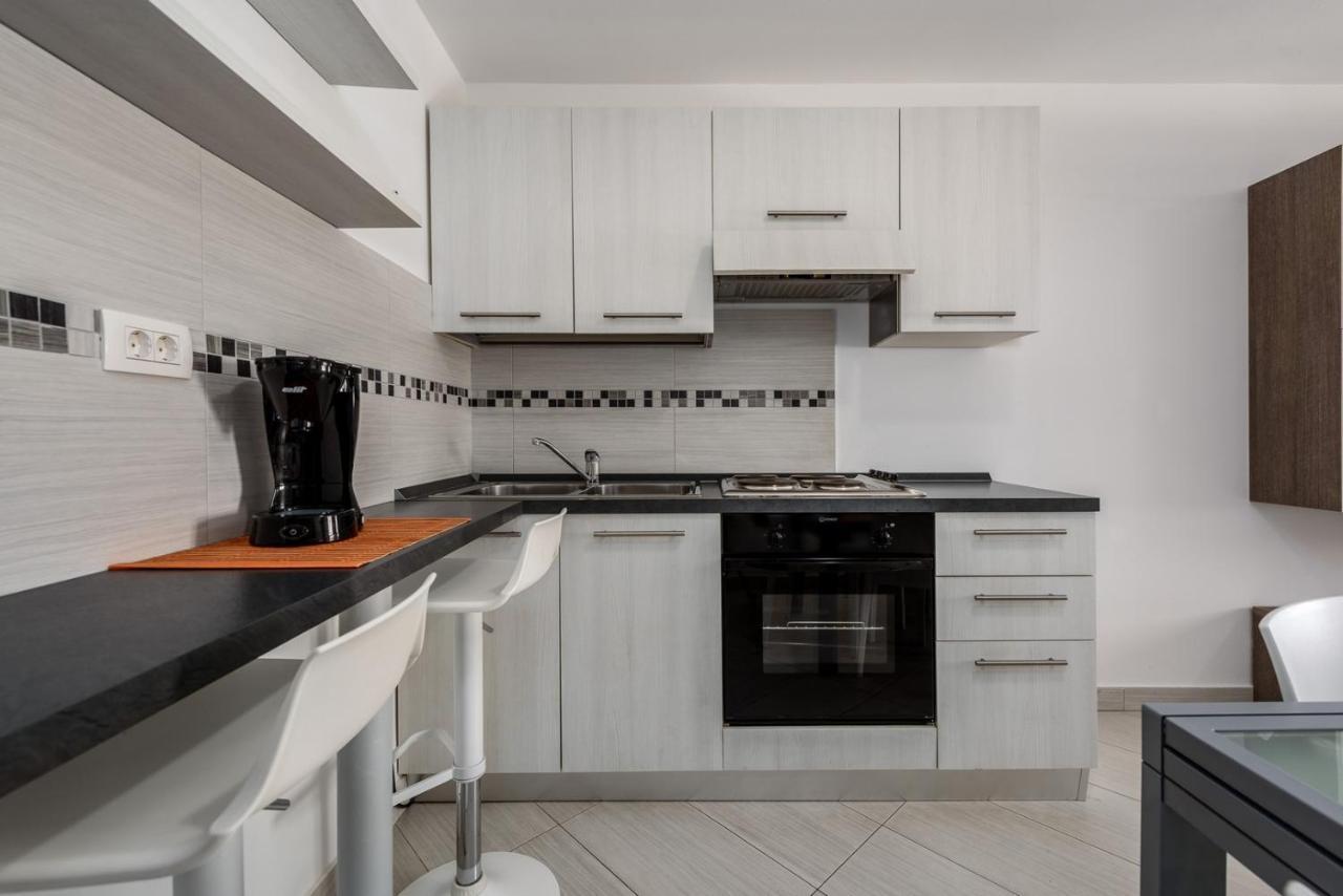 Apartments Dante Umag Ngoại thất bức ảnh
